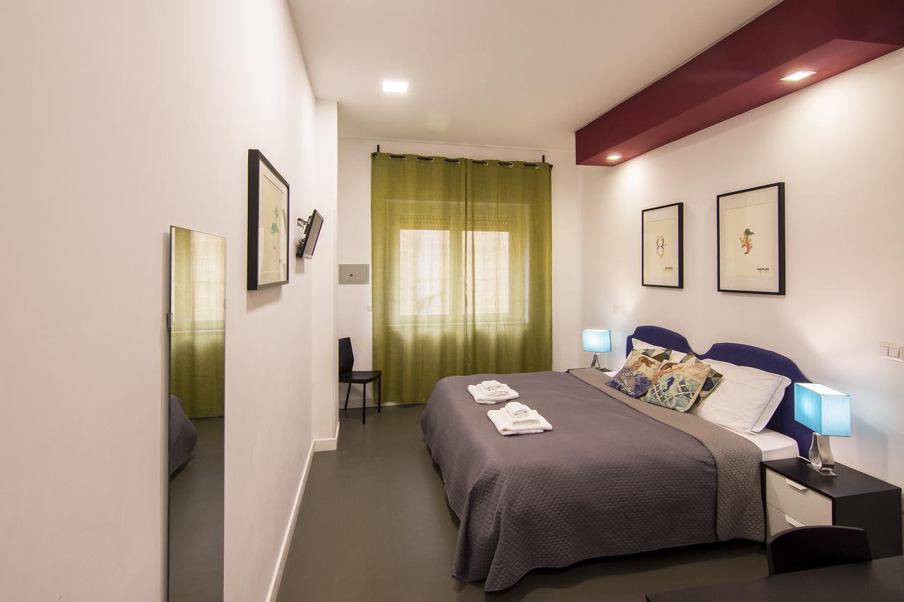 B&B Sirena Partenope เนเปิลส์ ภายนอก รูปภาพ